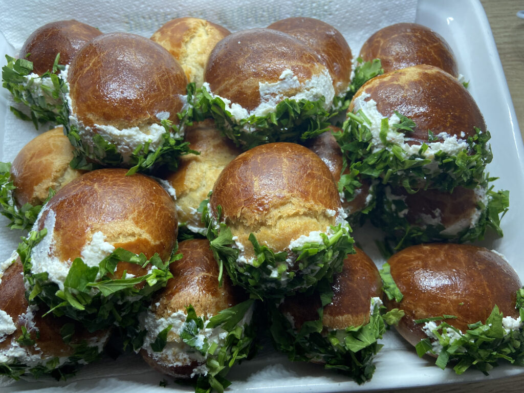 Sakallı Peynirli Pogaca (1 Kilo)